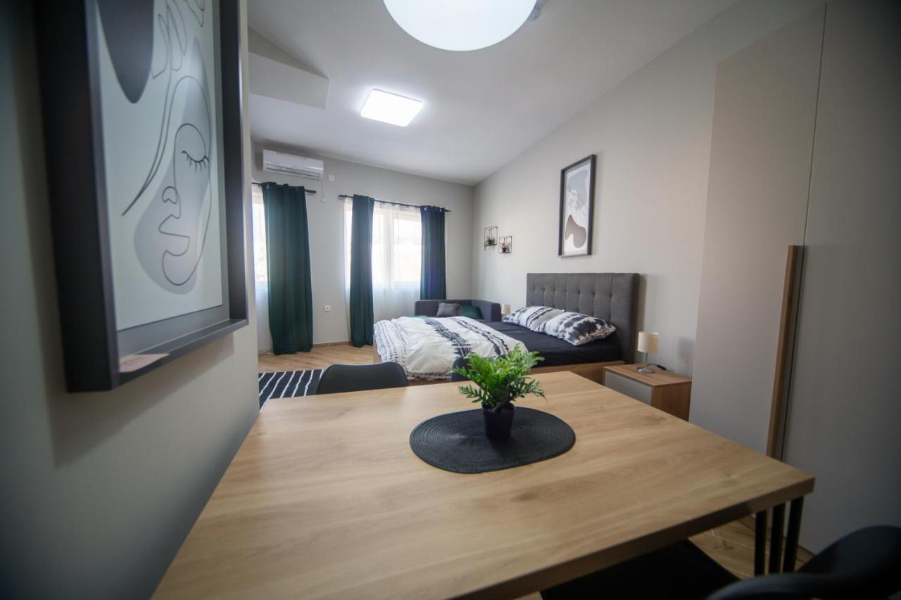 Manoir Apartments City Center 노비사드 외부 사진